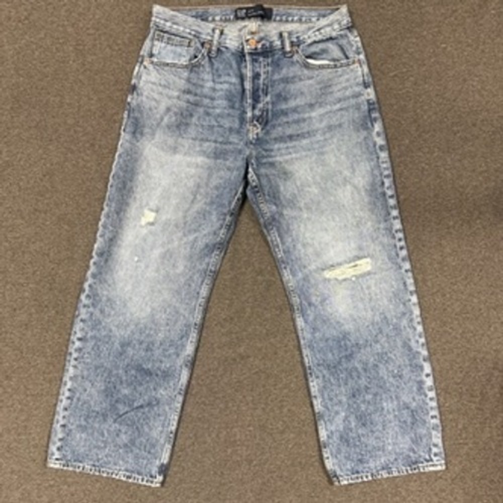 Modern GAP Relaxed Straight Jeans Mens 31 Blue Good Distressed Acid Wash